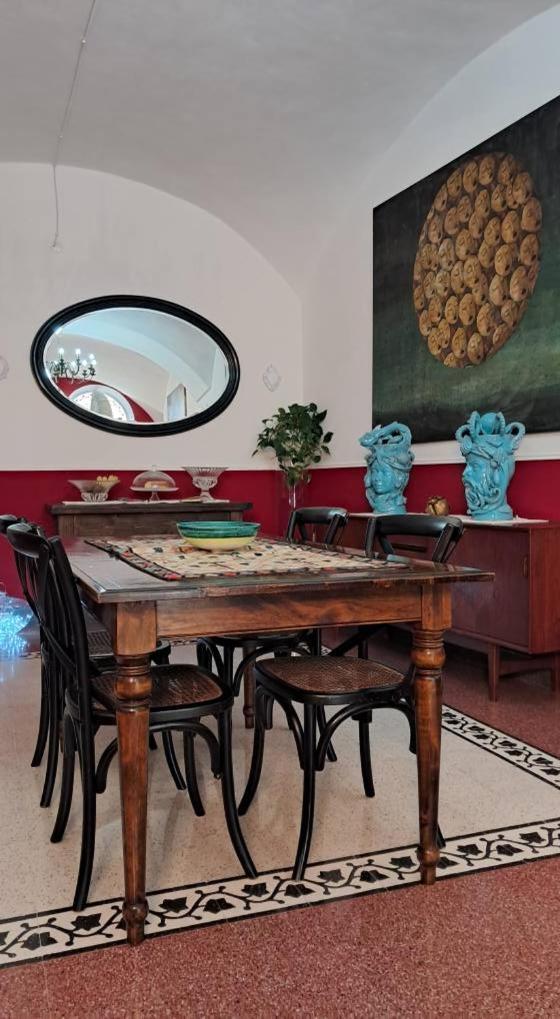 B&B Il Giardino Del Barone Pozzomaggiore Buitenkant foto